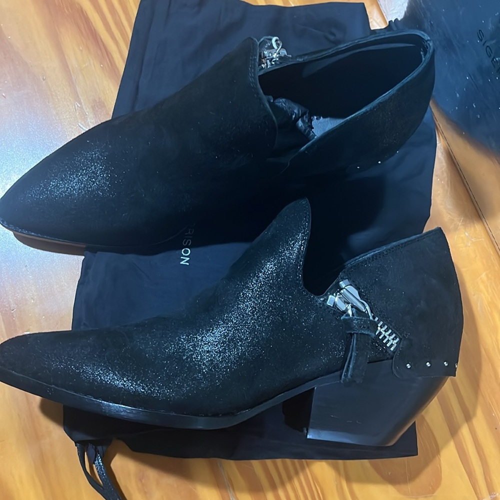 Sigerson Morrison Black Suede ankle boots Size 37.5 (US 7) Womens w Zipper NWT